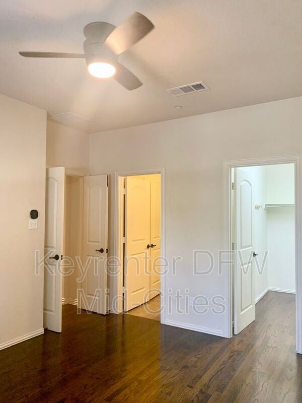 Building Photo - 6463 Las Colinas Blvd