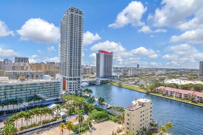 Building Photo - 3800 S Ocean Dr