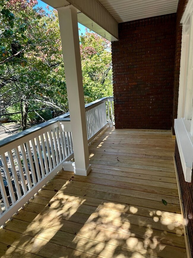 Building Photo - Charming 2 Bedroom for Rent - Birmingham, AL