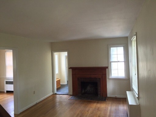 Foto del edificio - 1106 Foxcroft Rd