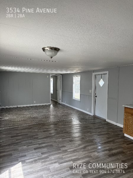 Foto del edificio - 3534 Pine Ave