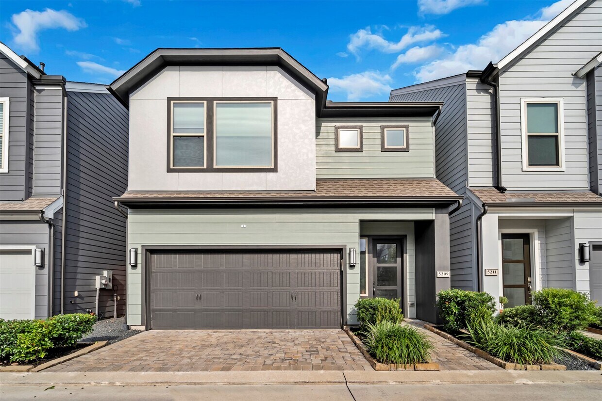 Foto principal - 5209 Carters Bank Ave