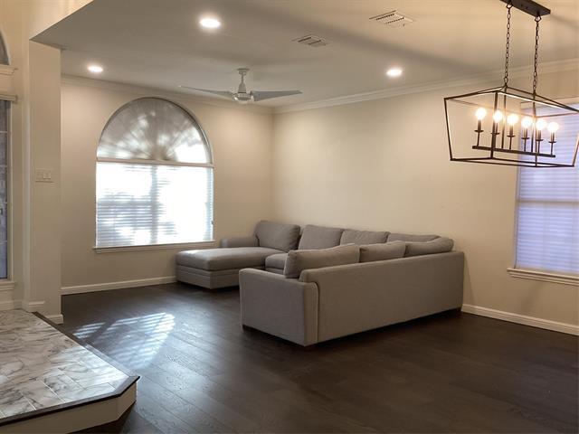 Building Photo - 8113 Union Lake Dr