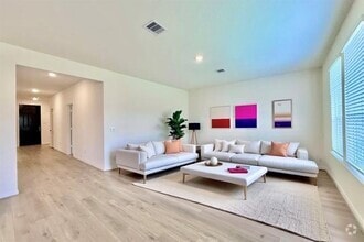 Building Photo - 18227 Dahlia Dale Dr