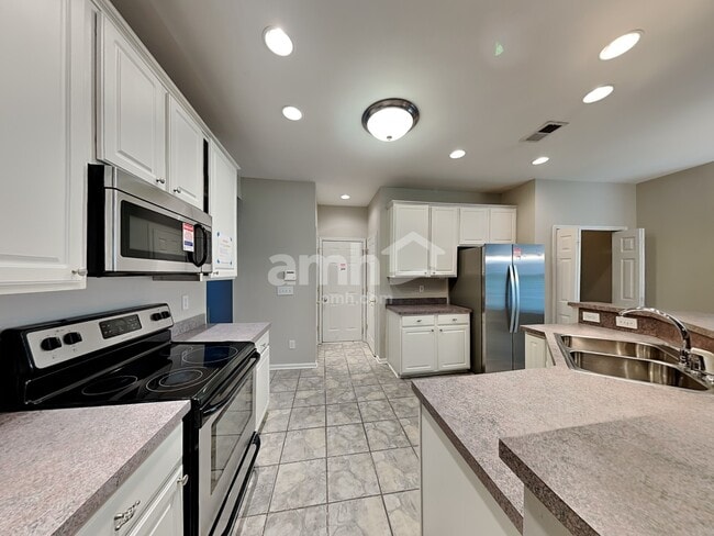 Building Photo - 3629 Arklow Rd