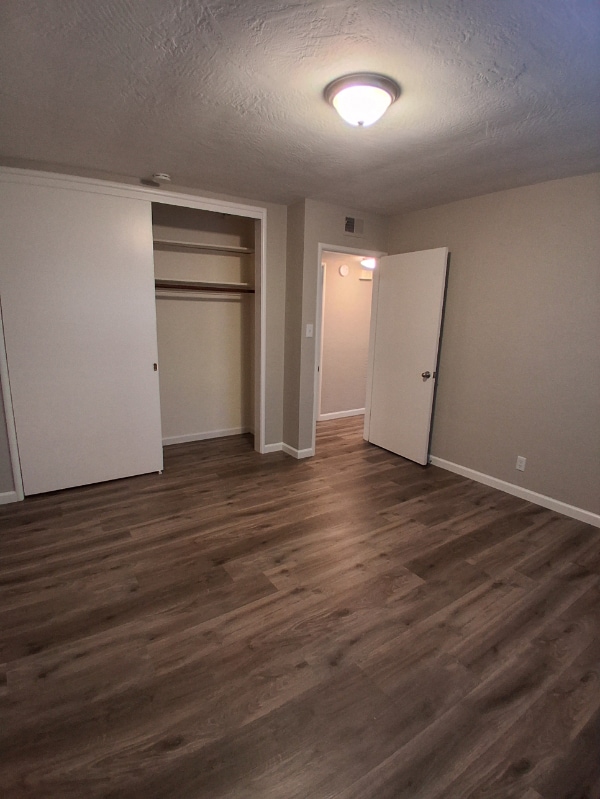 Photo - 1518 Pearl St Apartment