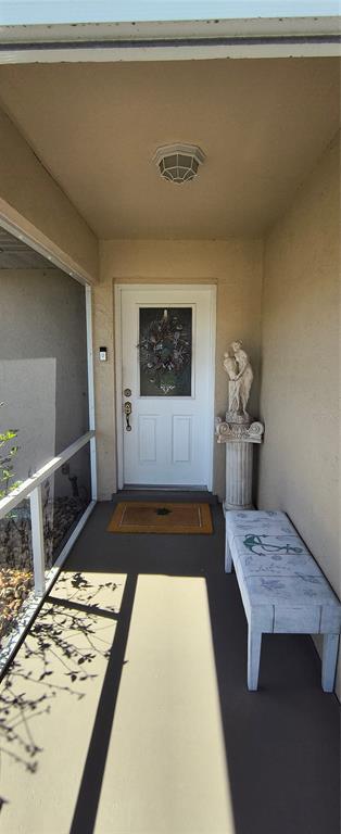 Building Photo - 824 Devon Rd