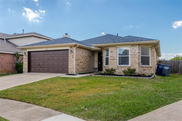 Building Photo - 2320 Shadabury Dr