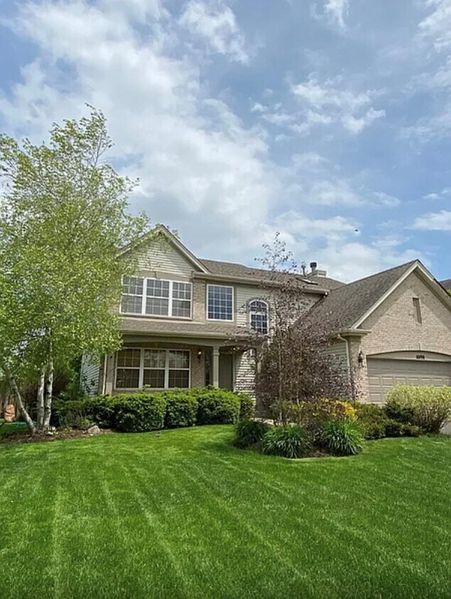 Foto principal - 10198 Bennington Dr