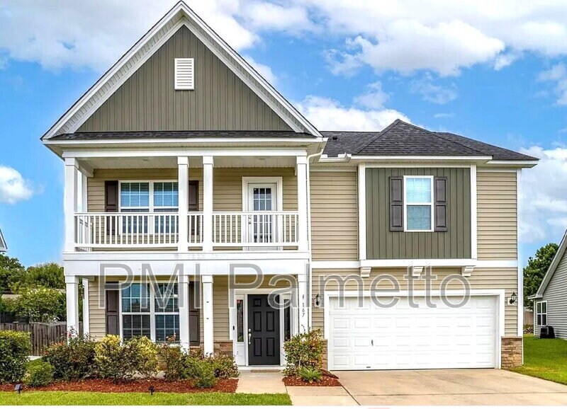 Foto principal - 167 Wingspan Way