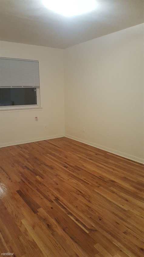 Foto principal - 3172 45th St