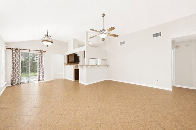 Building Photo - 7518 Alcomita Dr