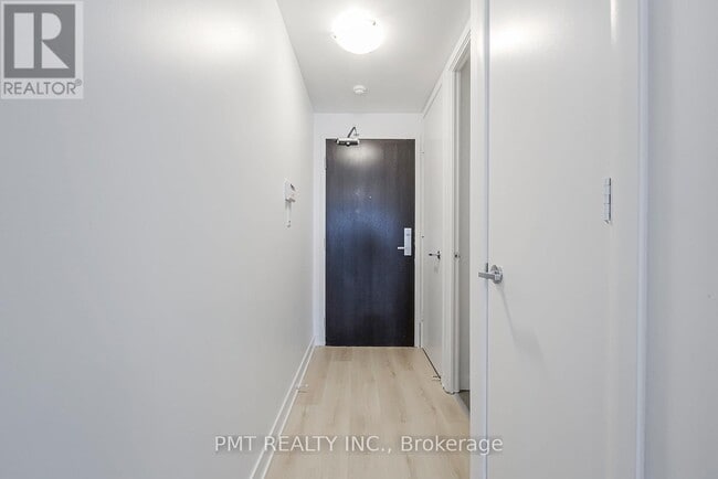 Building Photo - 165 Legion Rd N