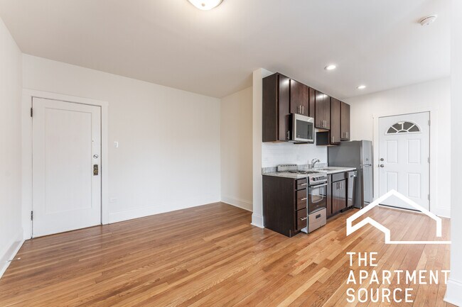 Foto del edificio - 4847 N Kimball Ave