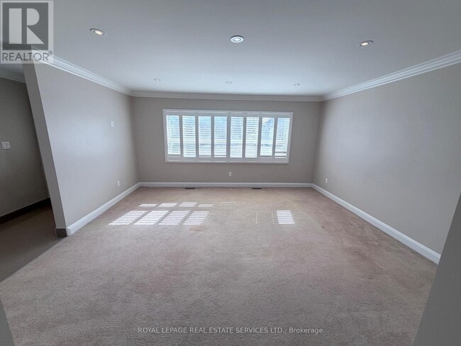 Building Photo - 133 Hawthorne Rd