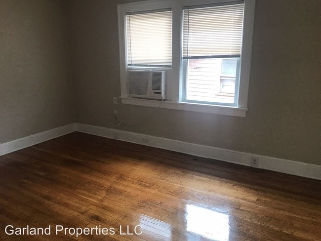 Building Photo - 301 Gilmer Ave NW