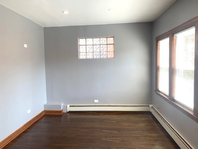 Foto del edificio - 10931 S Artesian Ave