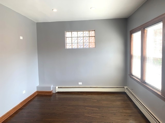 Building Photo - 10931 S Artesian Ave
