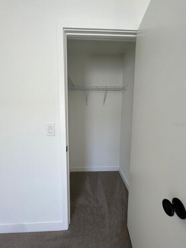 Foto del edificio - The best location, In Kissimmee, near Winter Garden, Just minutes away from Disney, Advent Health...