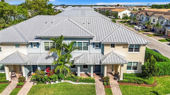 Foto del edificio - 5040 Eucalyptus Dr