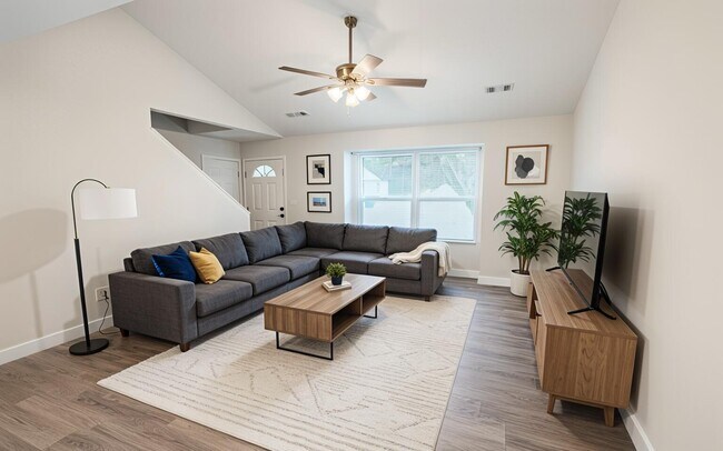 Foto del edificio - 1709 Hanover Blvd