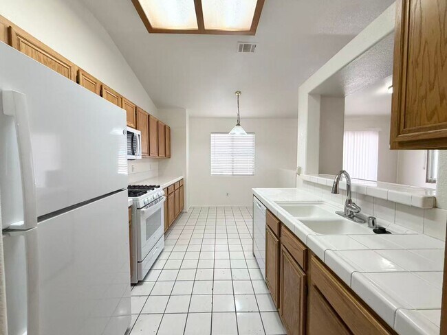 Foto del edificio - Wonderfully house in Summerlin