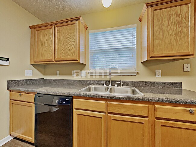 Foto del edificio - 1883 Portview Dr