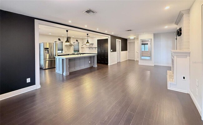 Foto del edificio - 7830 46th Way N