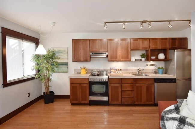 Foto del edificio - 461 N 45th St