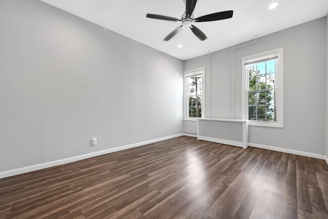 Foto del edificio - 2506 West St