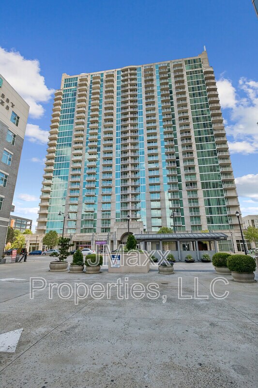 Foto del edificio - 361 17th St NW