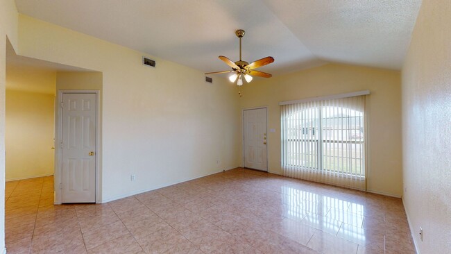 Building Photo - ALL TILE Duplex minutes away from Fort Cav...