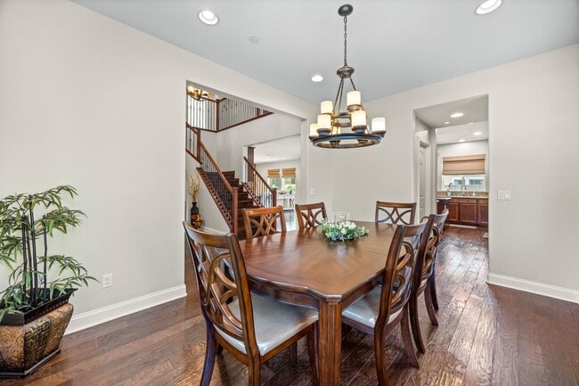 Building Photo - 25589 Foxglove Ln