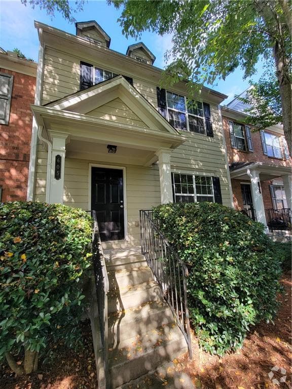 Building Photo - 605 Market Pl Ln
