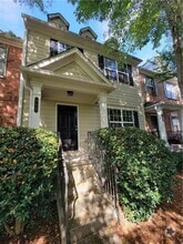 Building Photo - 605 Market Pl Ln