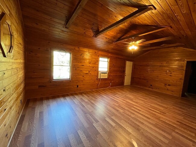 Foto del edificio - 709 Atlanta Hwy