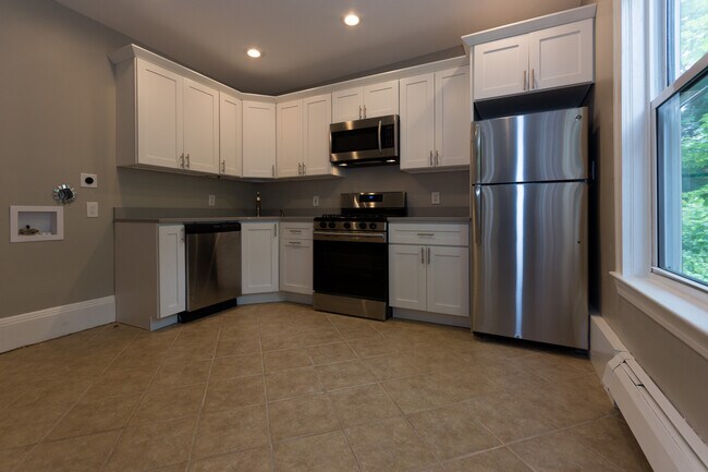 Foto del edificio - 22 Highland Ave