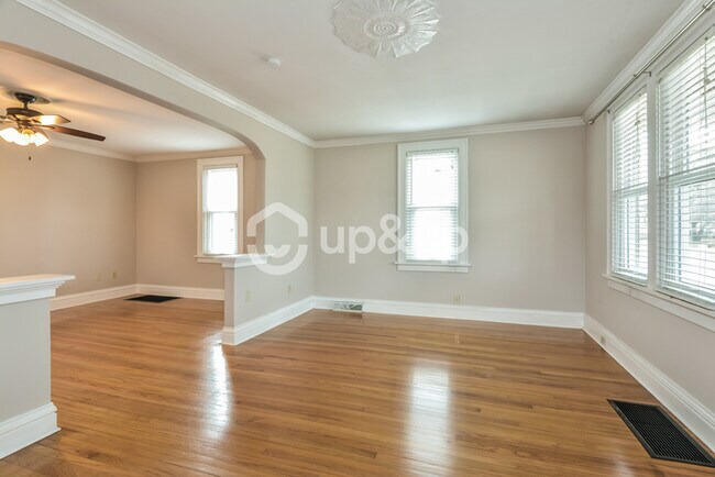 Foto del edificio - Fantastic 2bd/1ba home! Let yourself in!