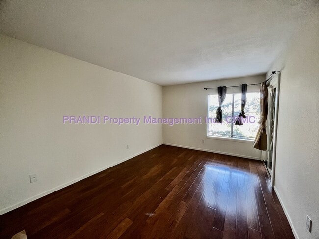 Building Photo - Desirable Spyglass Hill Condo in Greenbrae!