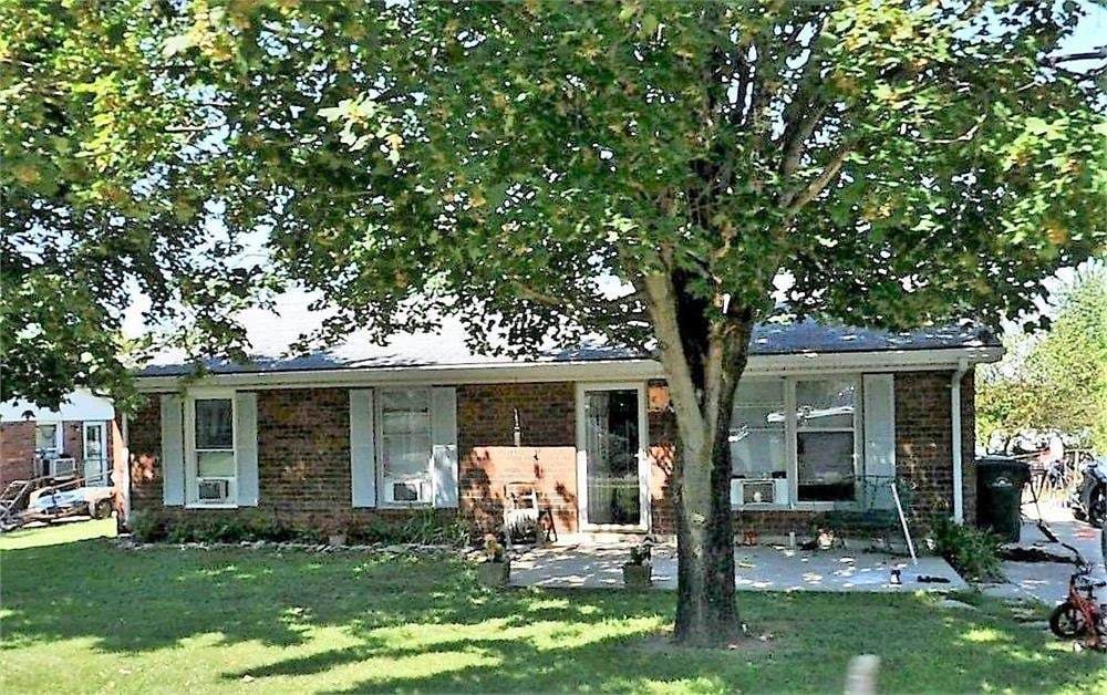 Primary Photo - 1335 Delaware Dr
