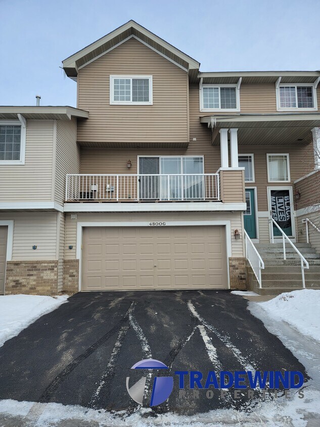 Foto principal - 4800 Underwood Ln N