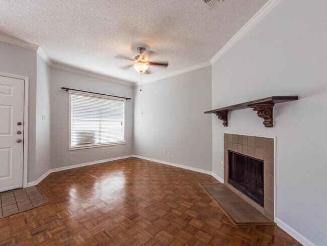 Foto del edificio - 915 W 23rd St