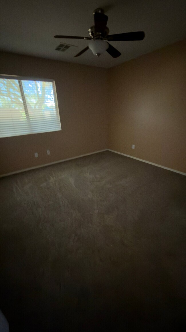 Foto del edificio - 14974 W Caribbean Ln