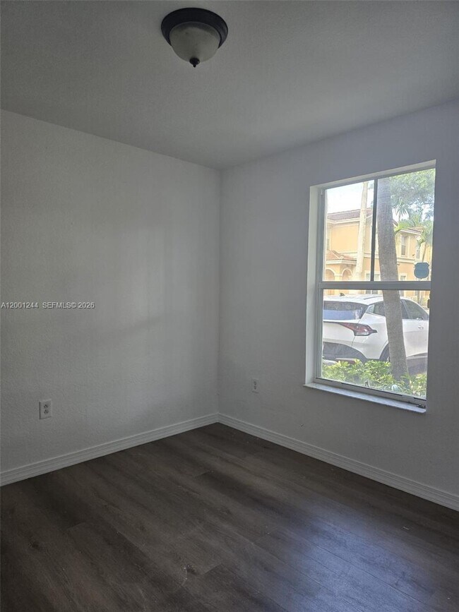 Foto del edificio - 3194 SW 128th Terrace