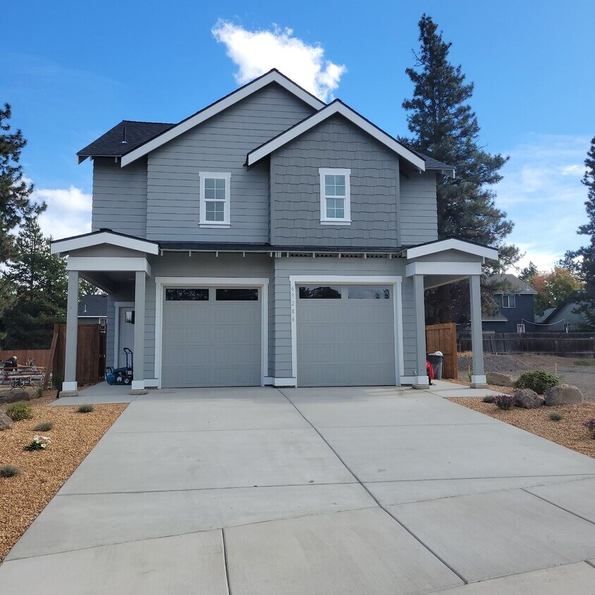 Foto principal - 63286 NW Oregon Ave
