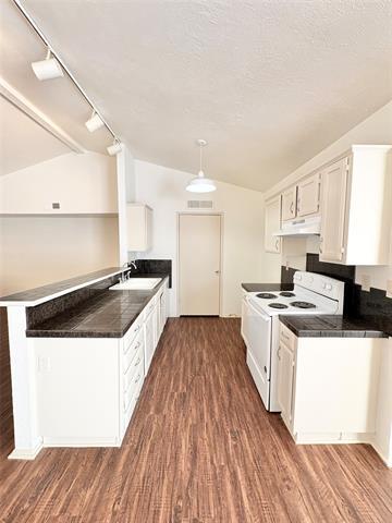 Building Photo - 658 Stonehenge Dr