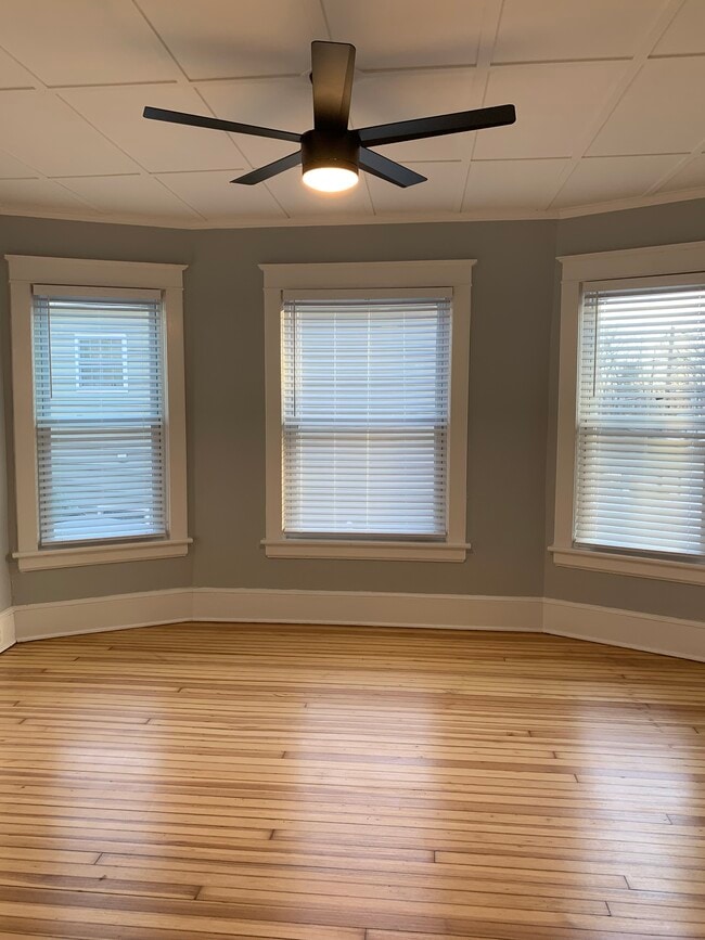 Large bedrooms and living areas - 23 Fairview Ave