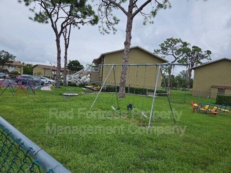Building Photo - 4765 Orange Grove Blvd