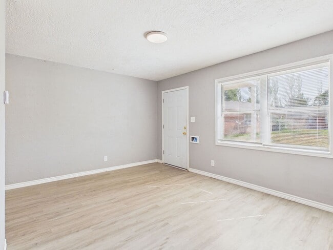 Foto del edificio - 3010 Westhaven Dr