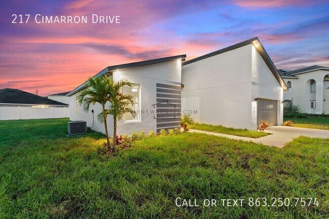 Building Photo - 217 Cimarron Dr